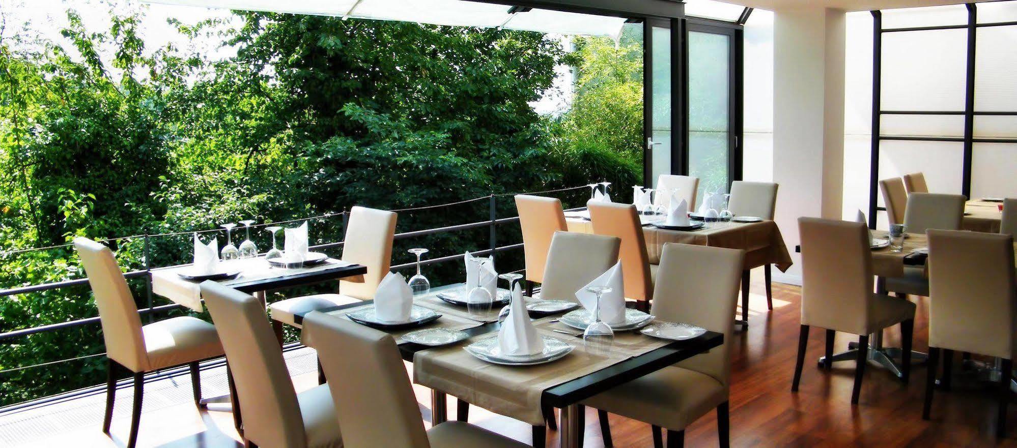 Hotel President Zagreb Exterior foto